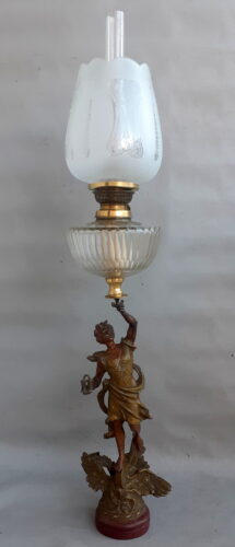 38) L. prabangi Antikvar. Žibalinė Lempa, Veikianti