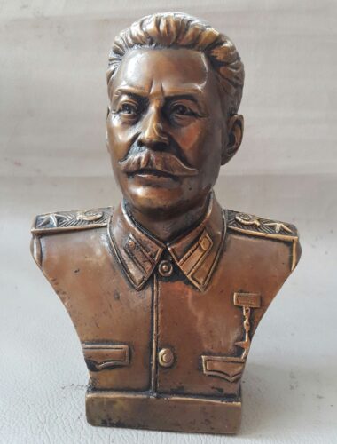 J. Stalino bronzinis biustas statula skulptūra